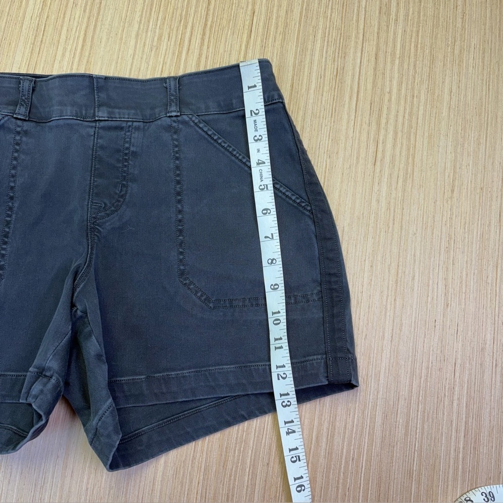 Spanx Stretch Twill Shorts 4" Women’s Medium Black Gray - Picture 4 of 7